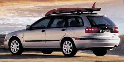 2002 Volvo V40