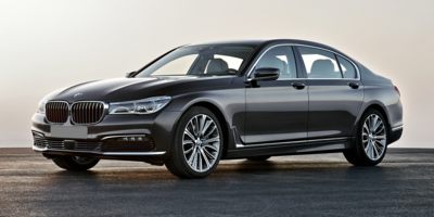xDrive 750i