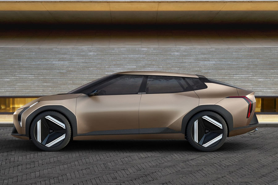 Kia-EV4_Concept-2023-1600-02.jpg