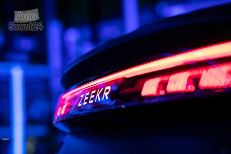 Zeekr-001-coche-electrico-chino-1000-km-autonomia (1)