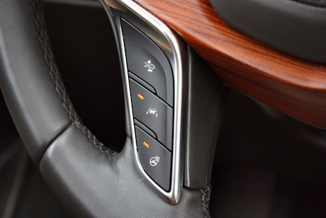 Editorial 2018 cadillac xt5 awd platinum 22 db