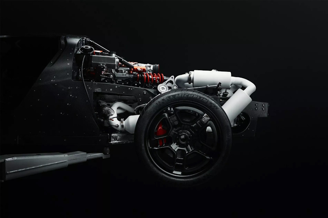 De-Tomaso-P72-2025 (4).jpg