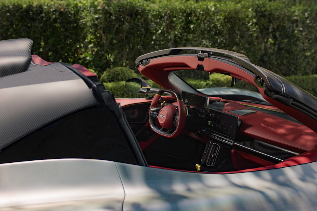 Aston-Martin-Valhalla-Spider_19.jpg