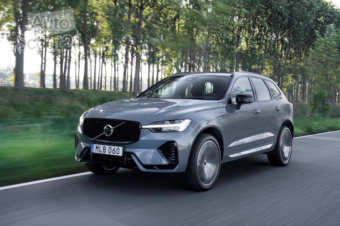 Volvo SUV recharge 06.jpg