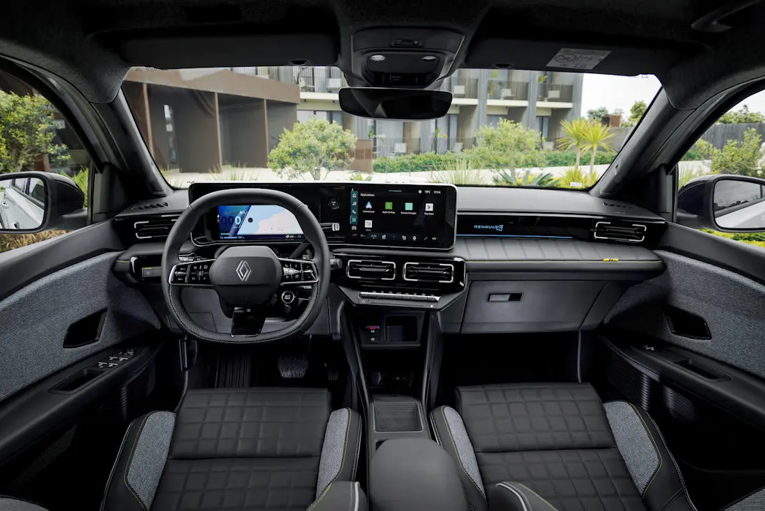 Renault-4-e-tech-2025-interior (2)
