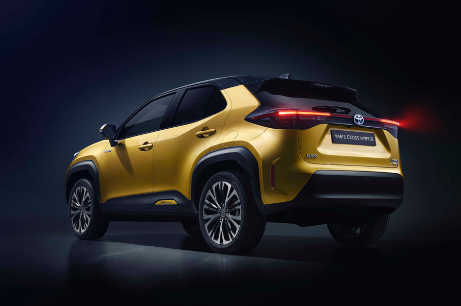 toyota-yaris-cross-hybrid-2020 (10).jpeg