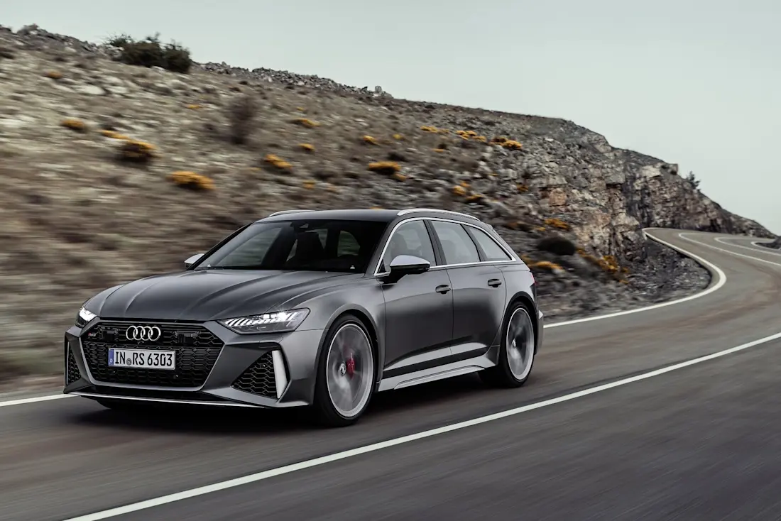 Audi-RS-6-Avant-2020-Dynamic