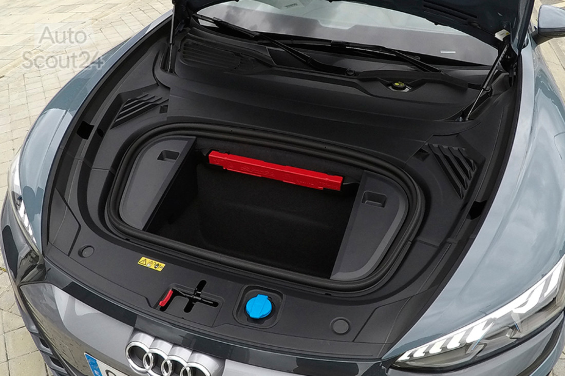 fotos audi e-tron gt maletero delantero.jpg