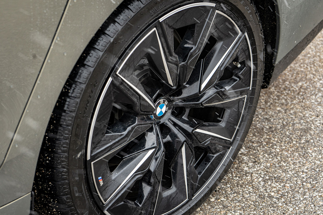 2026 BMW i7 - TD - KD - 260303 - 4.jpg