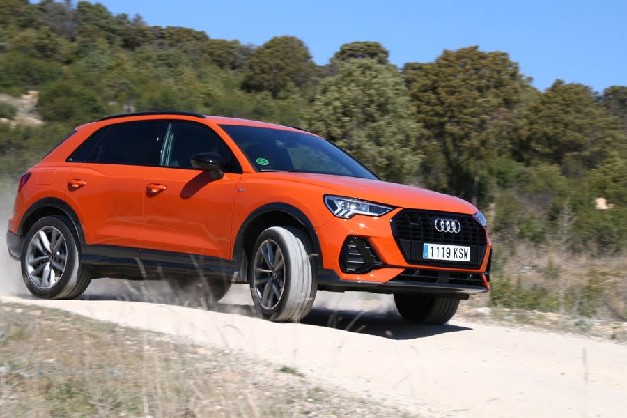 audi-q3-37.jpg