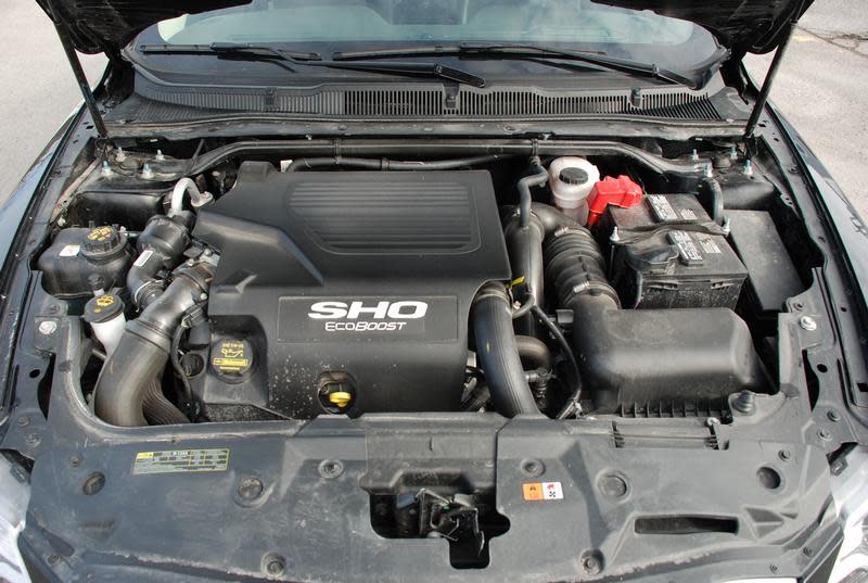 Editorial 2010 ford taurus sho gy 01