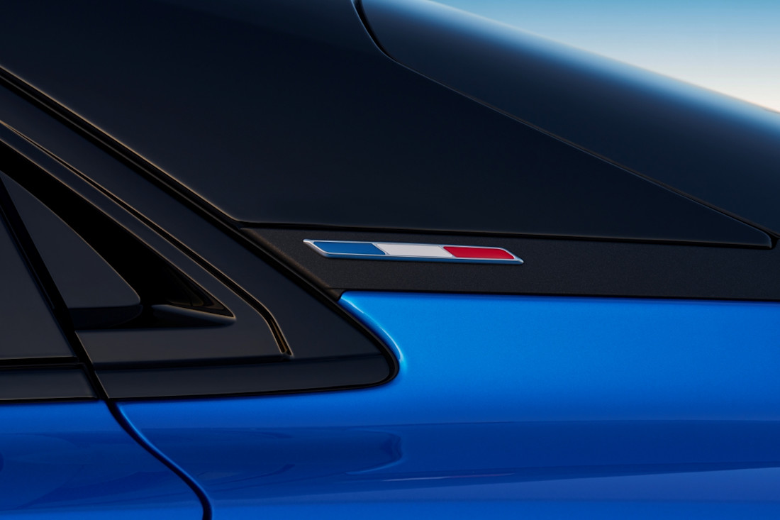 alpine-a390-2025 (15).jpg