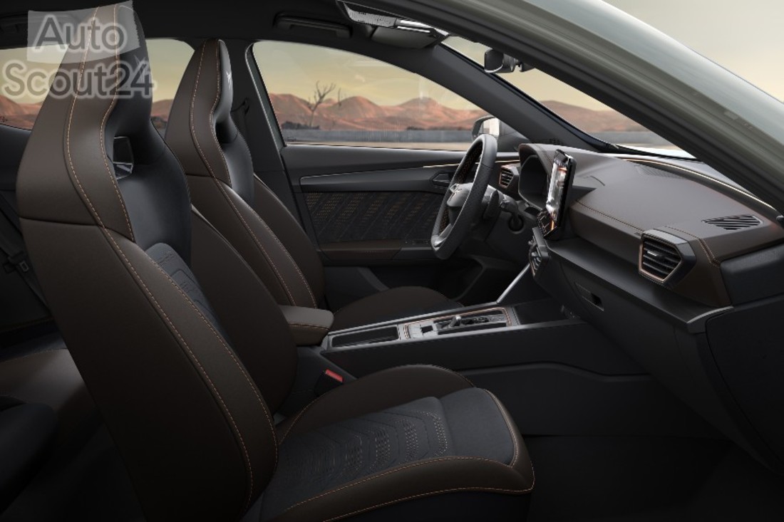 CUPRA-Formentor-VZ5_19_HQ (2).jpg