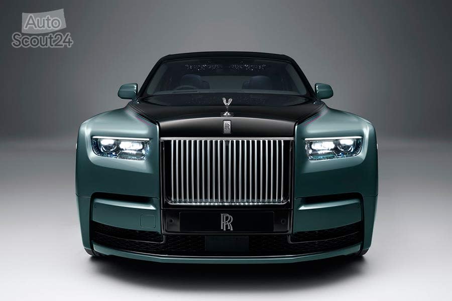 Rolls-Royce-Phantom_Series_II-2023-1280-08.jpg