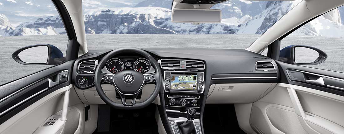 vw-golf-variant-l-02