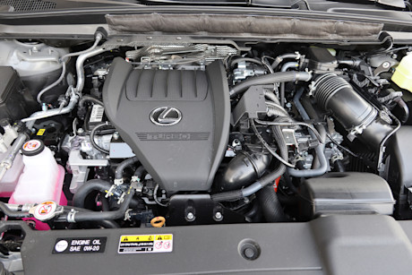 Editorial 2025 lexus rx 500h td jm 250224 2