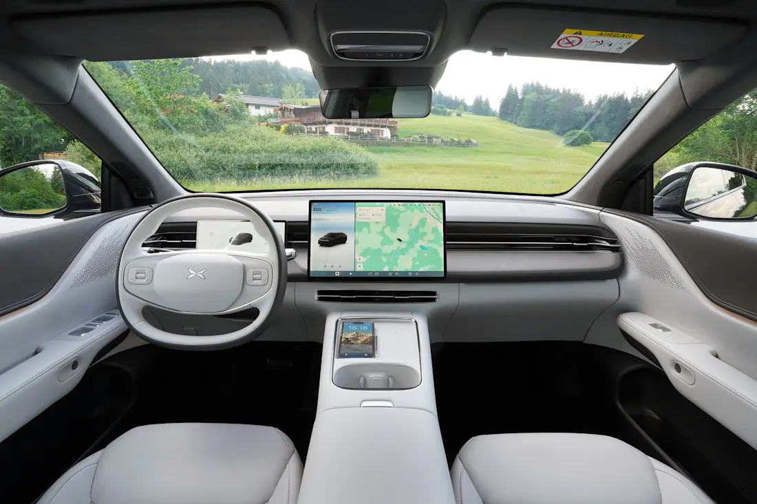 Xpeng-g6-performance-2026-cockpit