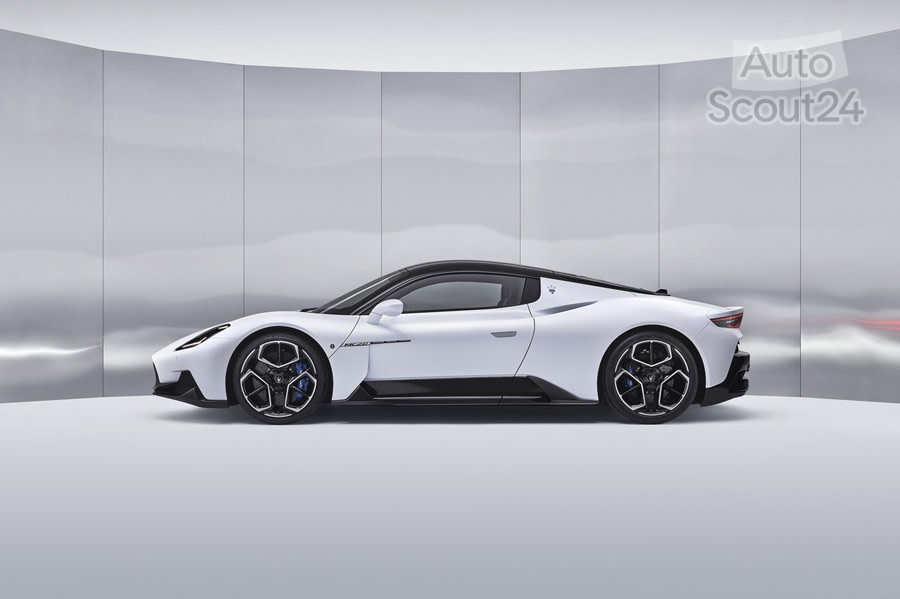 Maserati-MC20-2021-1280-02.jpg