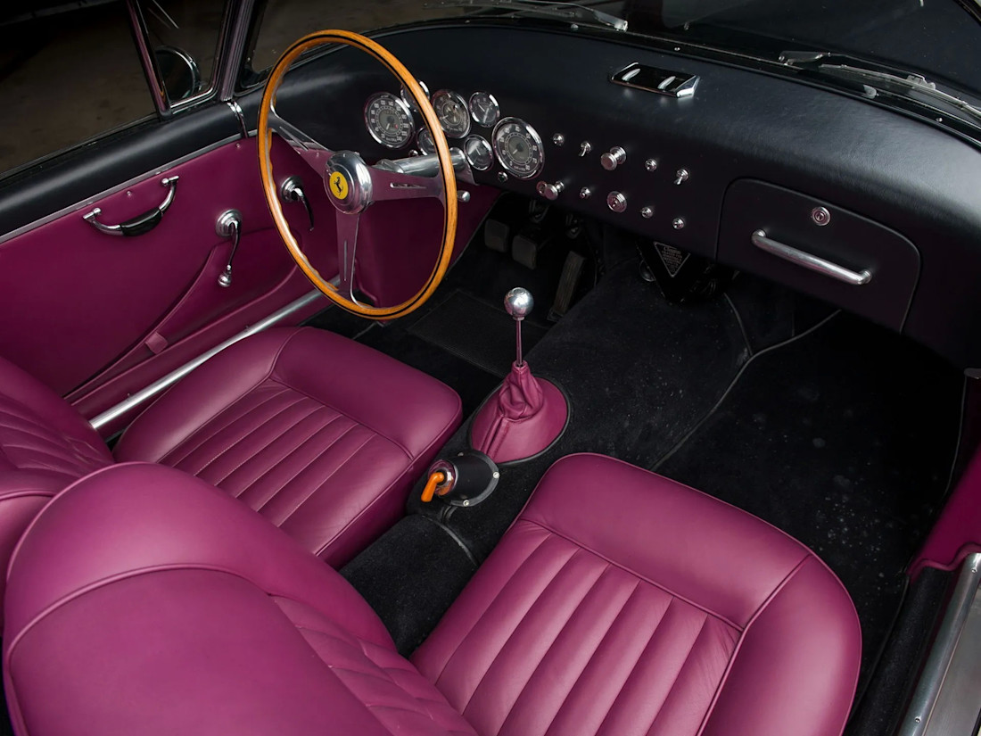 Ferrari-375-America-Vignale-Cabriolet-1954 (18).jpg
