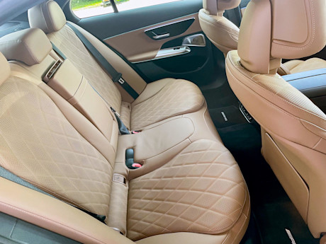 Editorial 2024 mercedes e 450 4matic fd 230724 18 pb