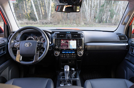 Editorial 2024 toyota 4runner trd off road td 240412 23 jw