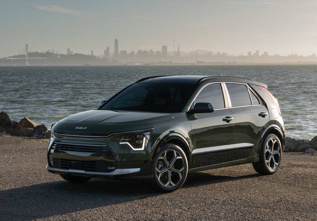 7o4xfyokFnlTHvcXvfsimc-1d254200db090e28e3e6b0aa5cc2cf69-Kia-Niro-2023-1280-02-1100