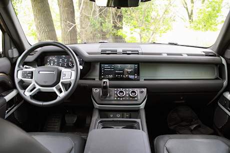 Land Rover Defender 90 P400 X-Dynamic 2021 : essai routier Body Image