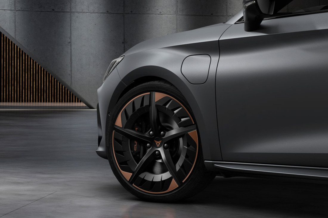 Seat-Cupra_Leon-2021-1280-09.jpg