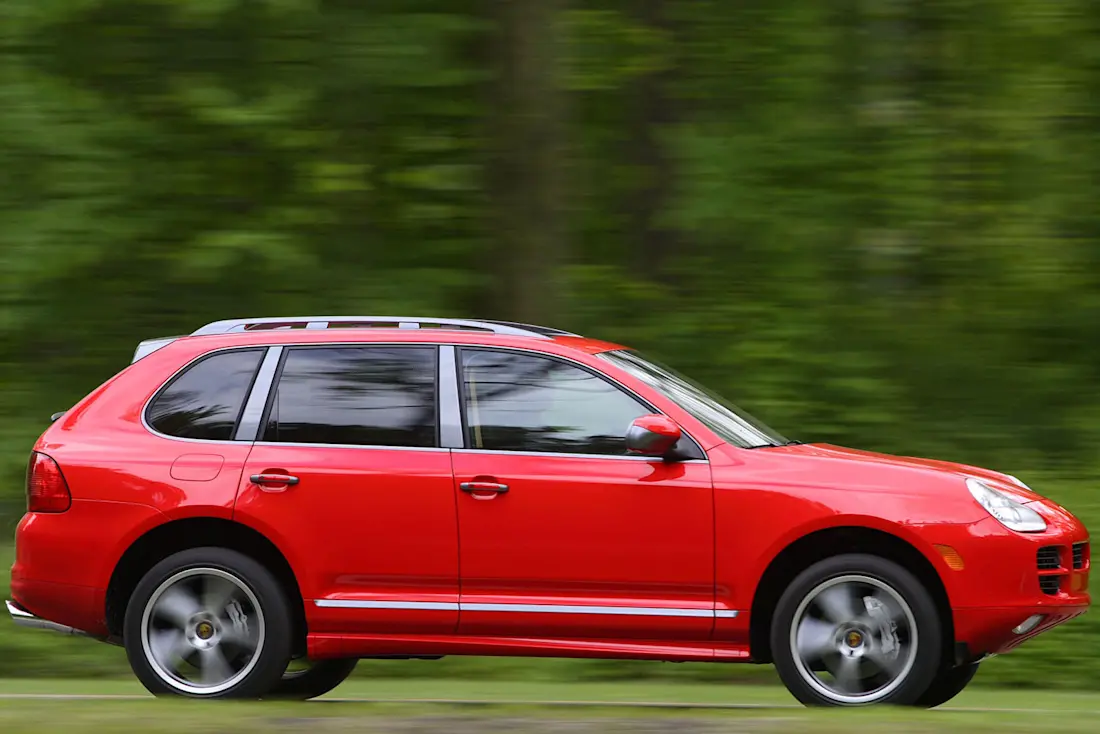 Porsche-Cayenne-9PA-Side Porsche-Cayenne-9PA-Side