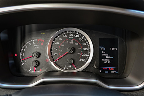 Editorial 2021 toyota corolla hatchback cvt special edition 22 jm