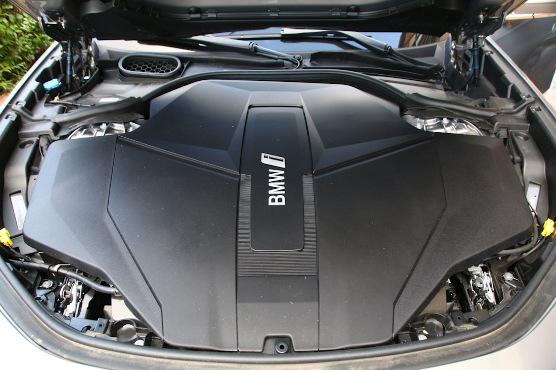 prueba-bmw-i7-32.jpg