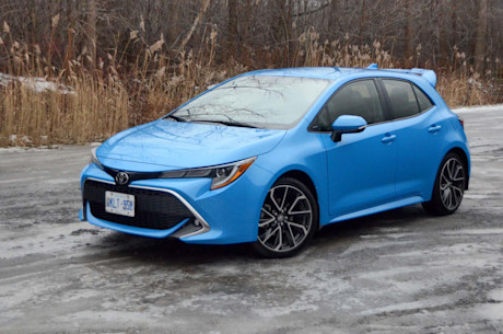 Editorial 2019 toyota corolla hatchback xse 02 va