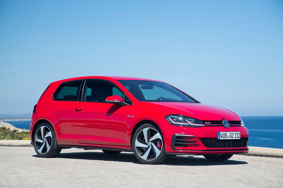 volkswagen golf gti performance 3-door 80