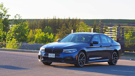 Editorial 2019 bmw 530e m performance 06 jp