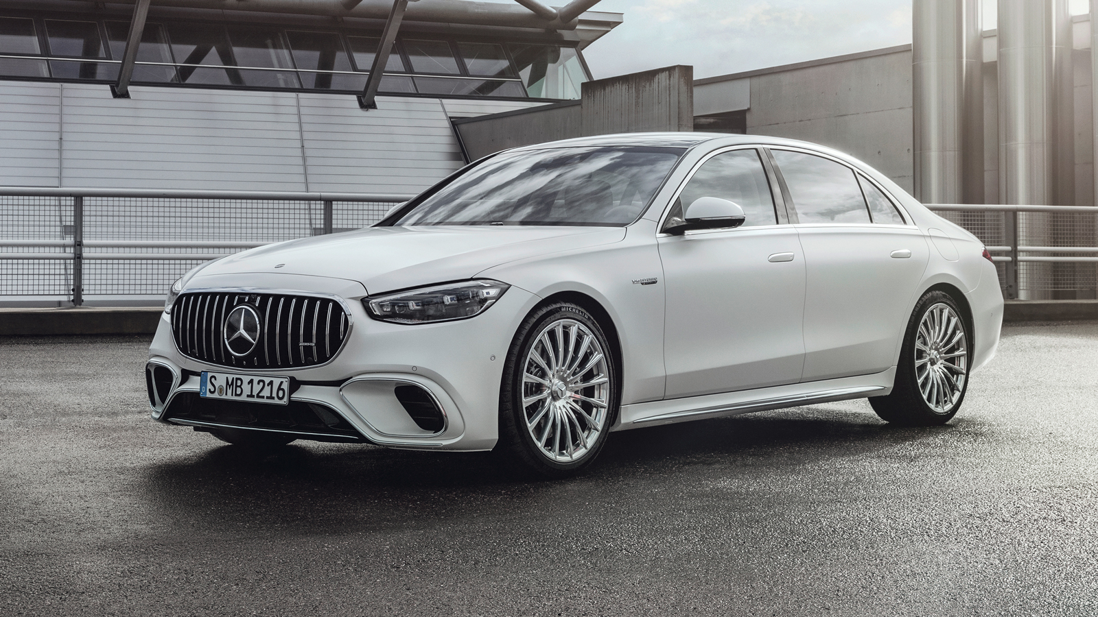 10 Hybrid High-Performance Cars on Offer in 2024 - AutoTrader.ca