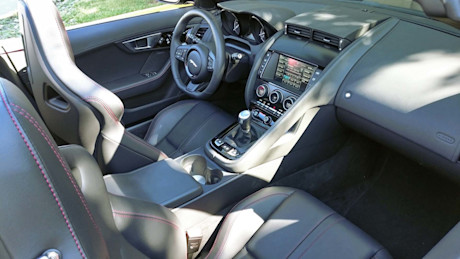 Editorial 09 sw 2016 jaguar f type