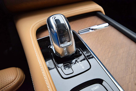 Editorial 2017 volvo xc90 t8 inscription 15 jp