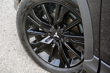 Editorial 2024 mitsubishi eclipse cross noir td 240313 08 di