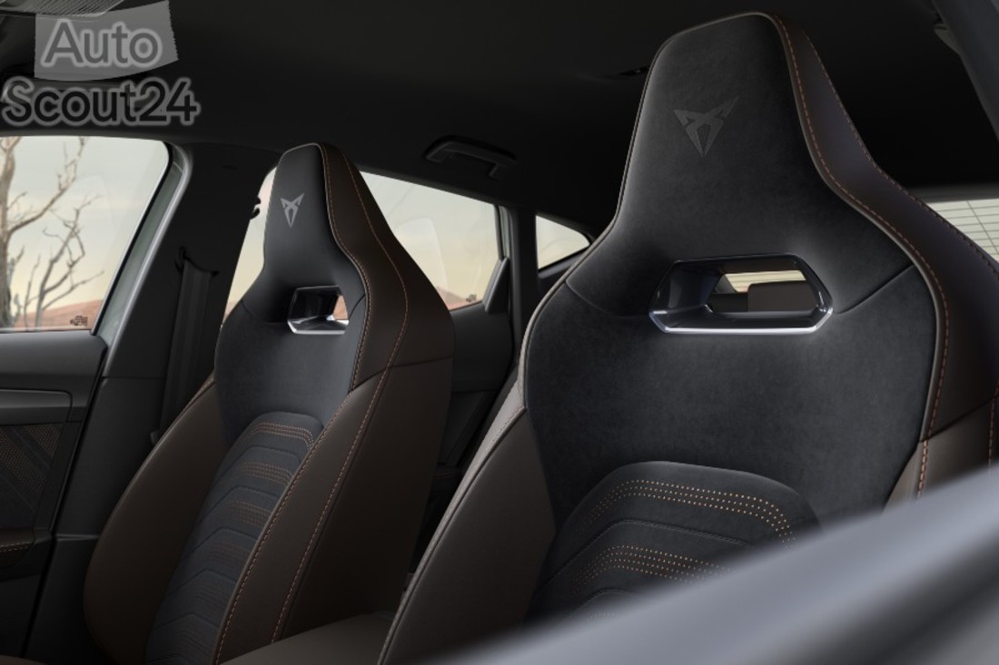 CUPRA-Formentor-VZ5_20_HQ (2).jpg