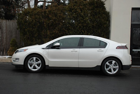 Editorial 2011 chevrolet volt gy 02