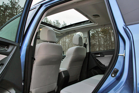 Editorial 2015 subaru forester 25i touring tech jy 24