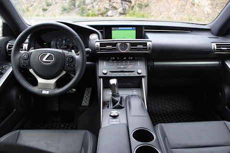 Editorial 44 dh 2016 lexus is 350 f sport awd