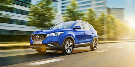 mg zs ev 81