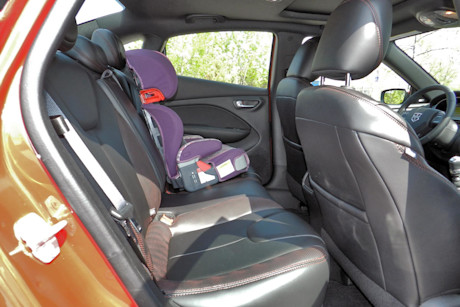 Editorial 2015 dodge dart gt jb 10