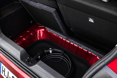 Twingo-E-Tech-Elektrisch-Absolut-Rot-25