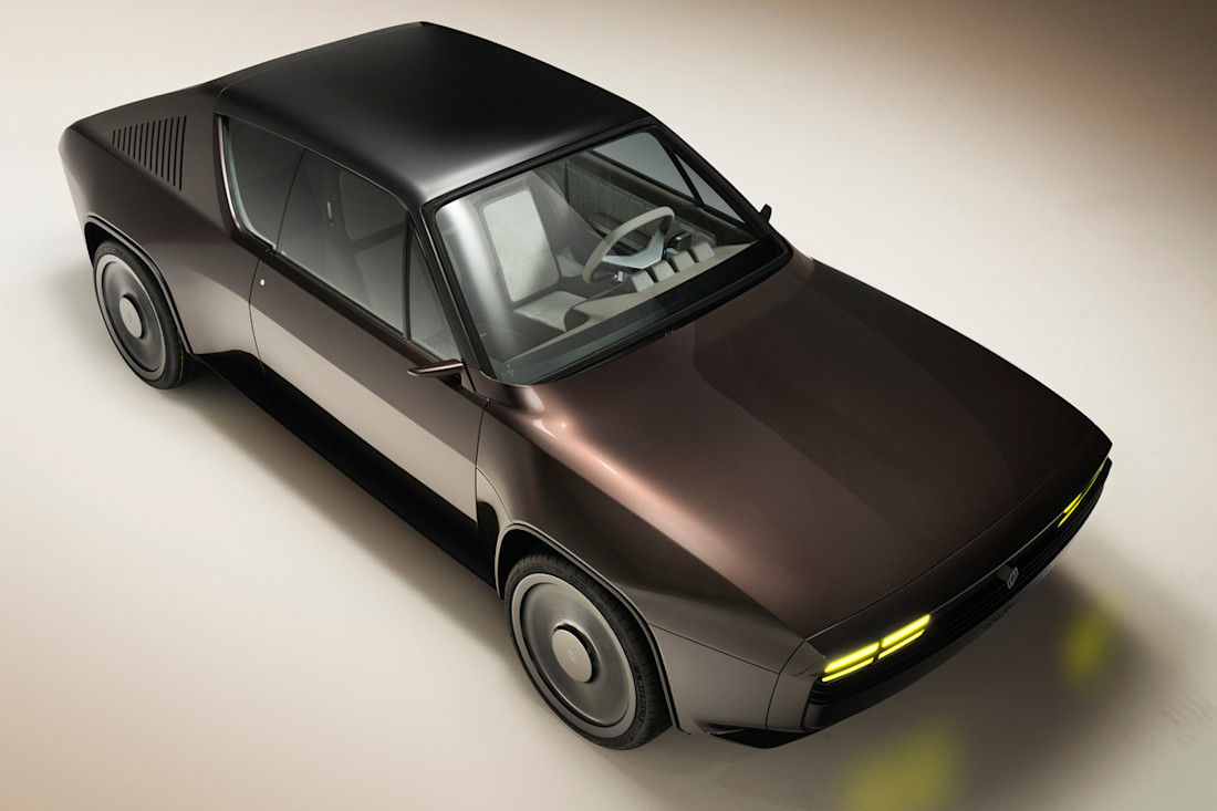 Renault-R17_Electric_Restomod_Concept-2024 (12).jpg