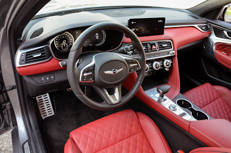 Genesis G70 2022 : premier contact Body Image