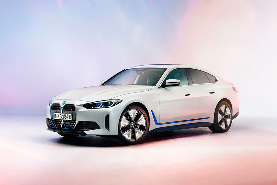 BMW-i4-2022-1280-02.jpg