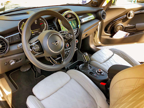 Editorial 2020 mini cooper 3 door se 11 pb