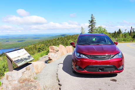 Chrysler Pacifica Hybrid 2019 : essai routier Image